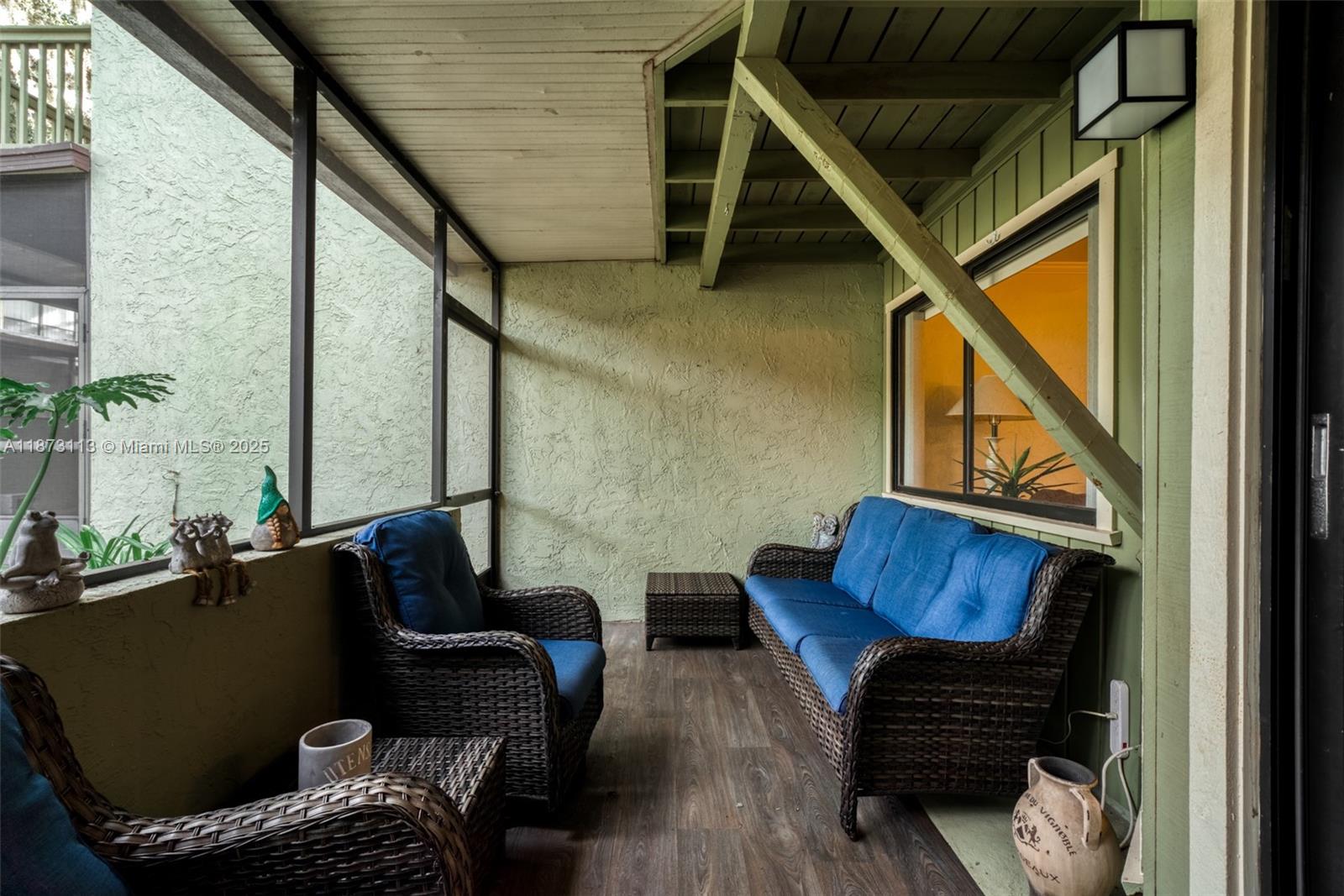 Bay Street Villas - Residential