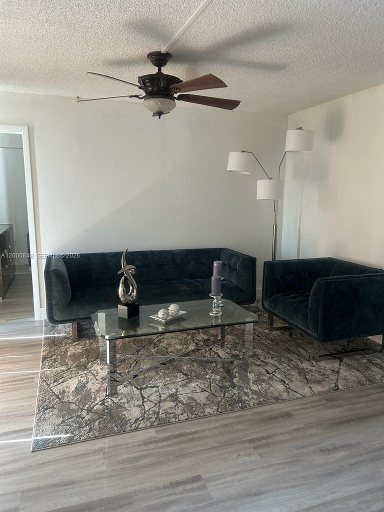 INTERNATIONAL PARK CONDO - Residential Lease