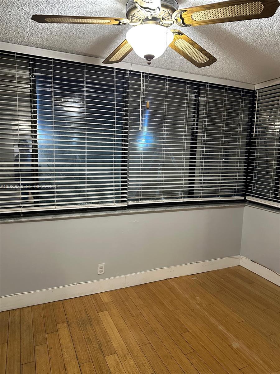 EATON AT HAMPTONS WEST CO - Residential Lease