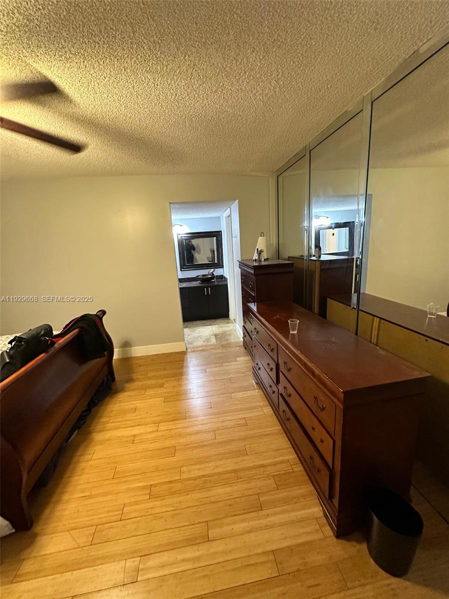 EATON AT HAMPTONS WEST CO - Residential Lease