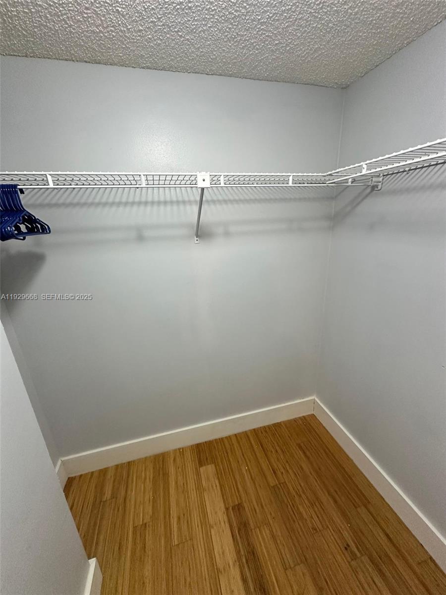 EATON AT HAMPTONS WEST CO - Residential Lease