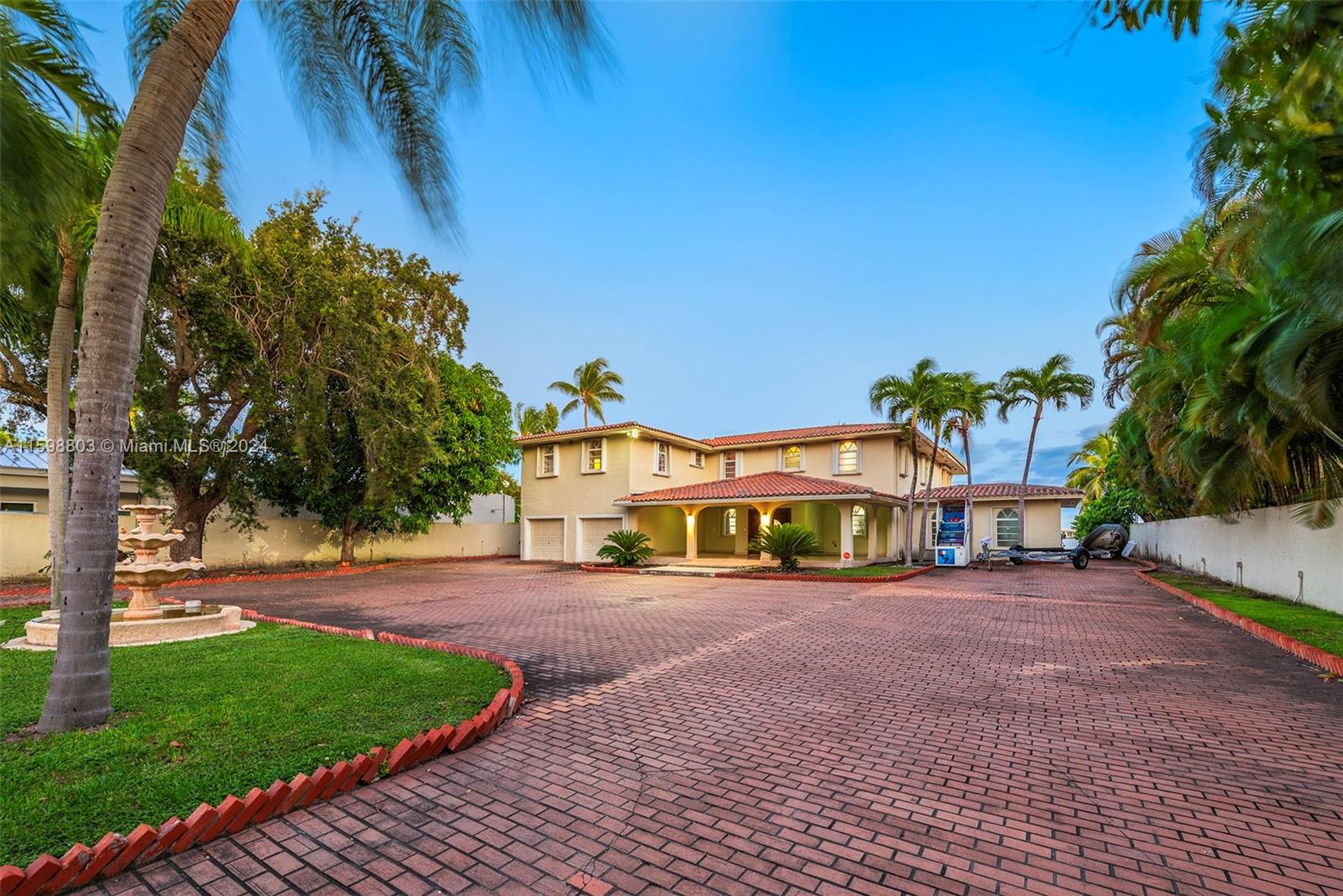 BAY POINT - Residential