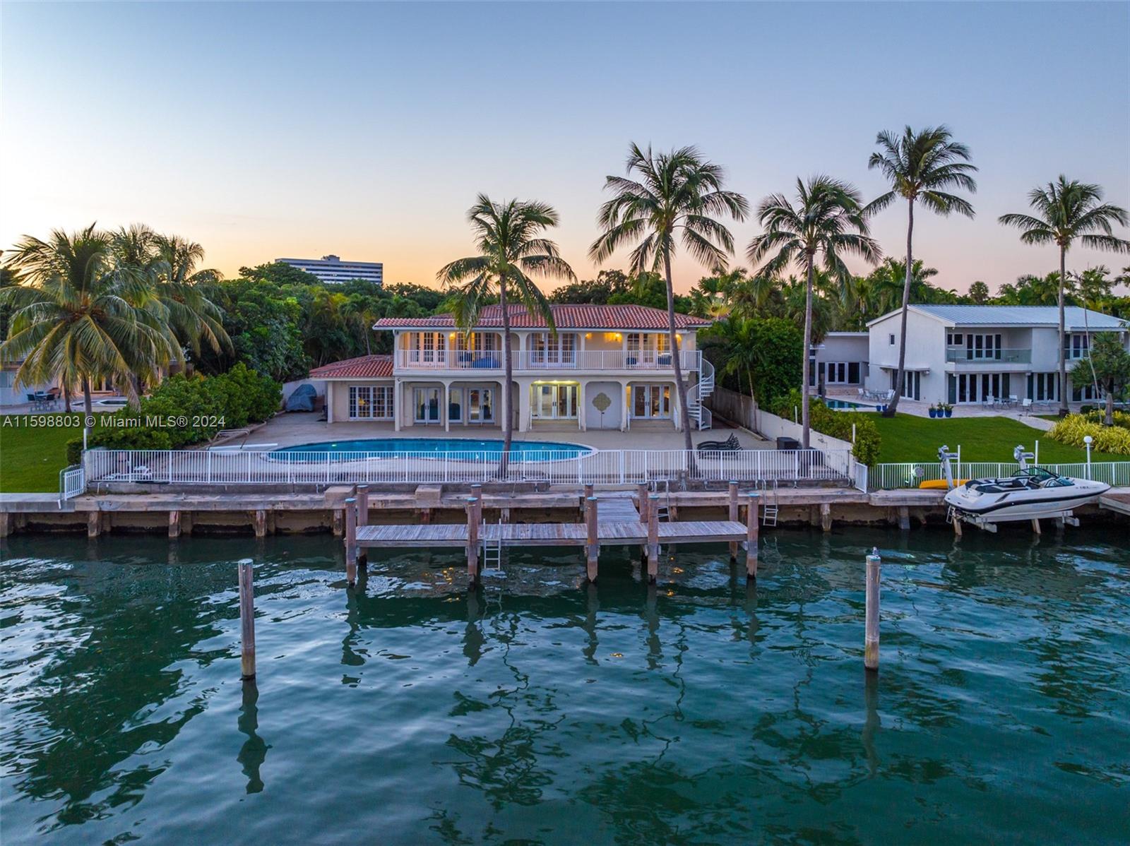 BAY POINT - Residential