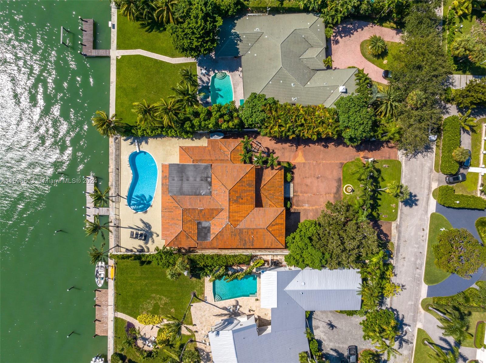 BAY POINT - Residential