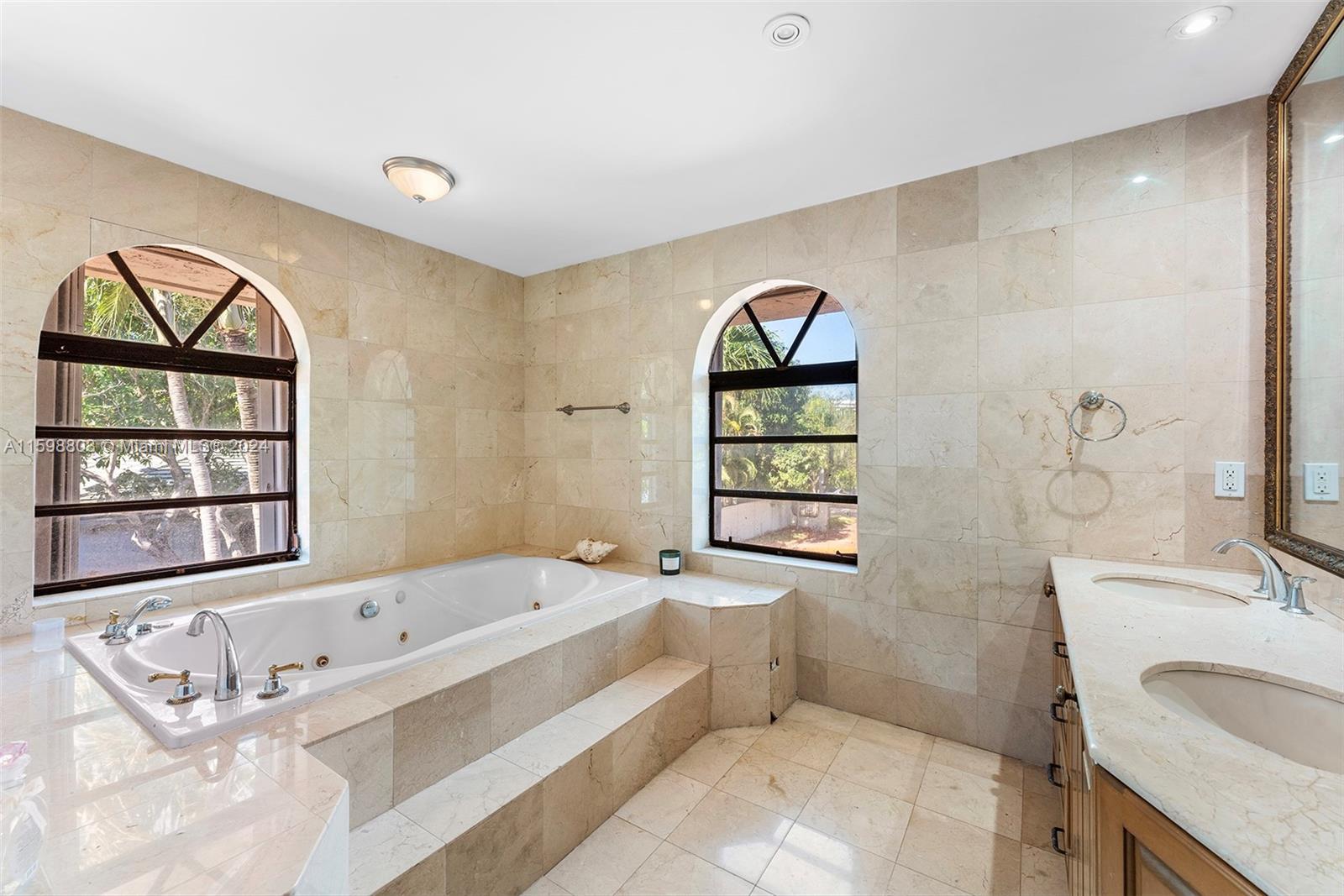 BAY POINT - Residential