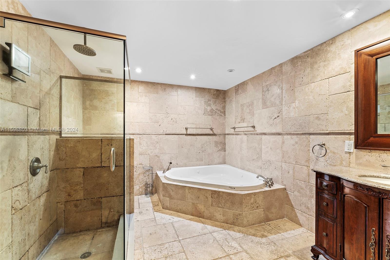 BAY POINT - Residential