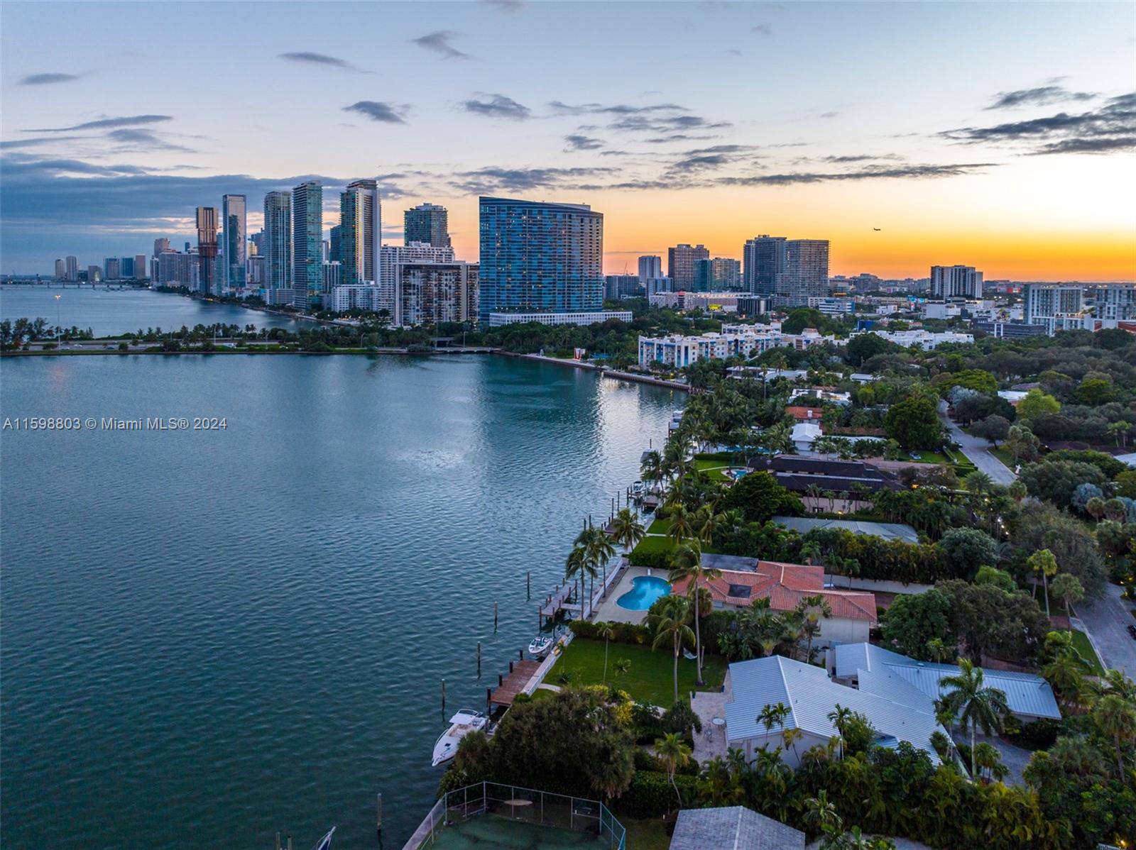 BAY POINT - Residential