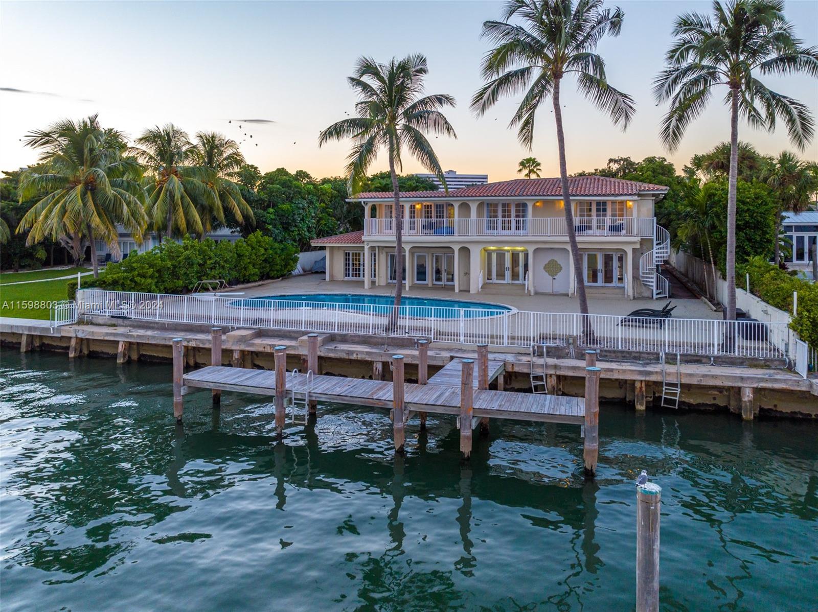 BAY POINT - Residential