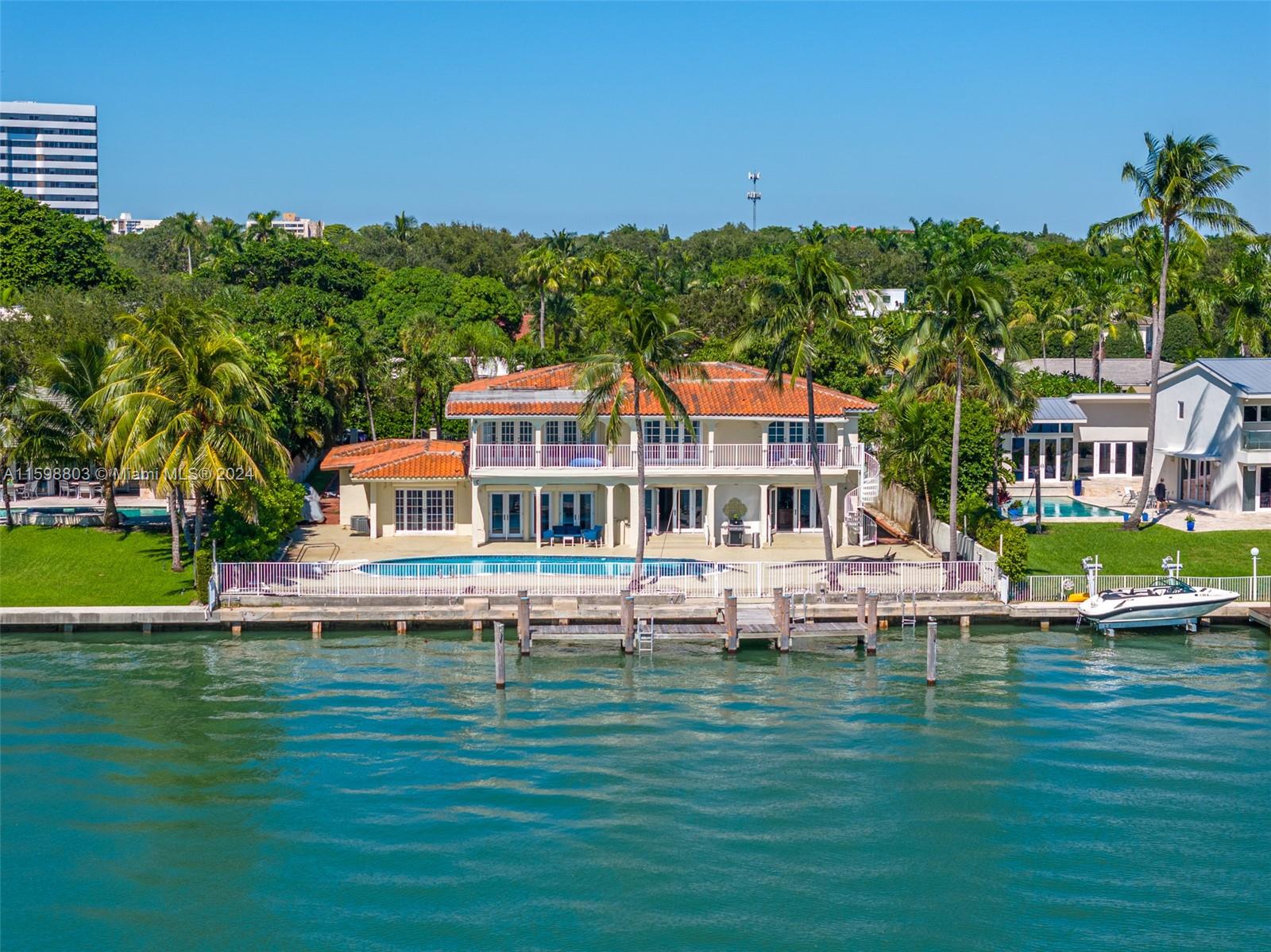 BAY POINT - Residential