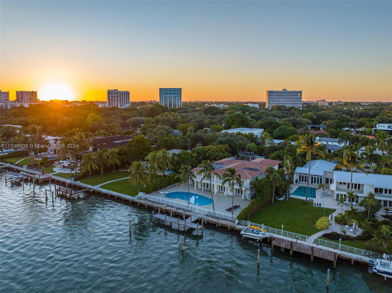 BAY POINT - Residential