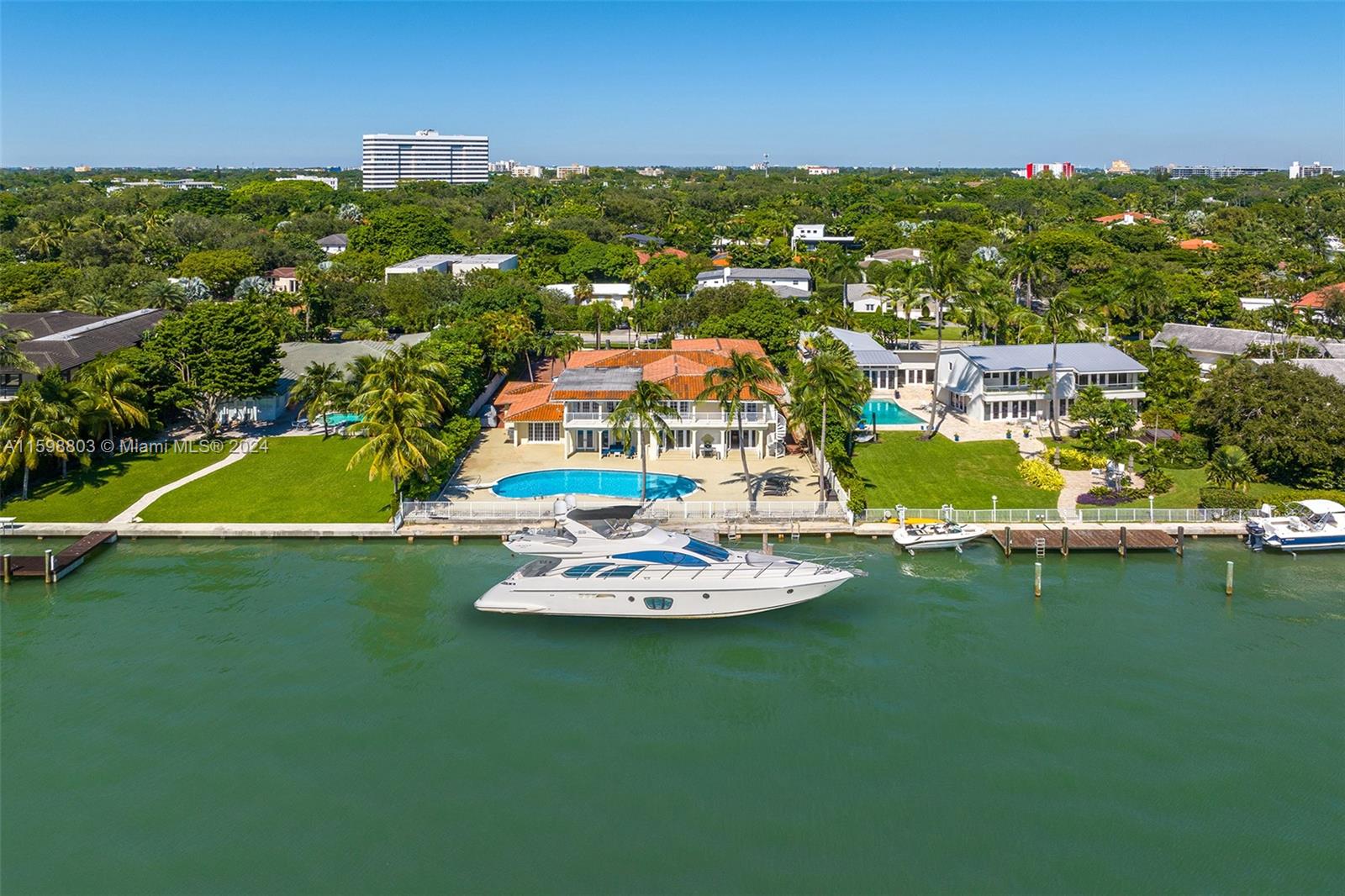 BAY POINT - Residential