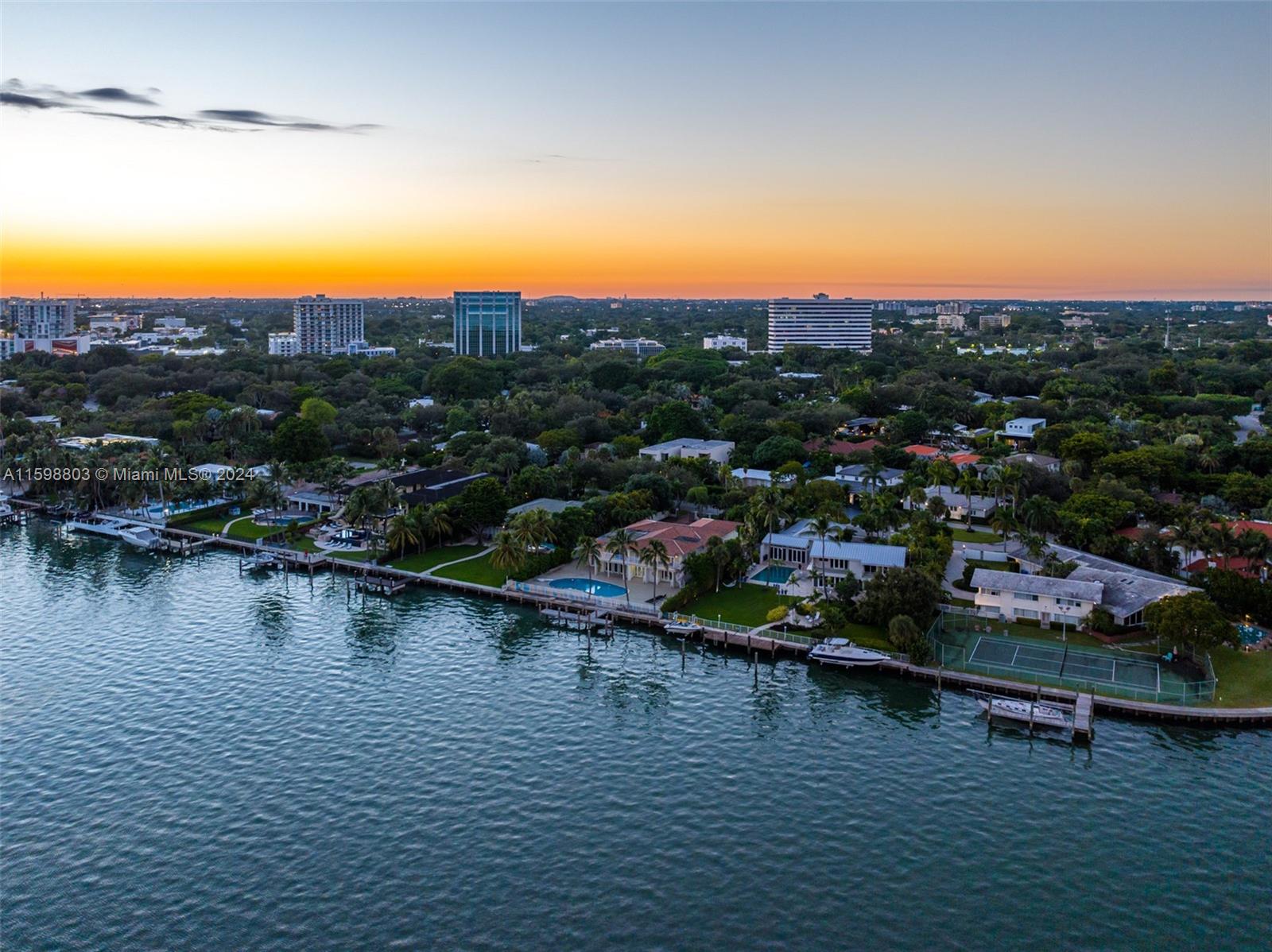 BAY POINT - Residential