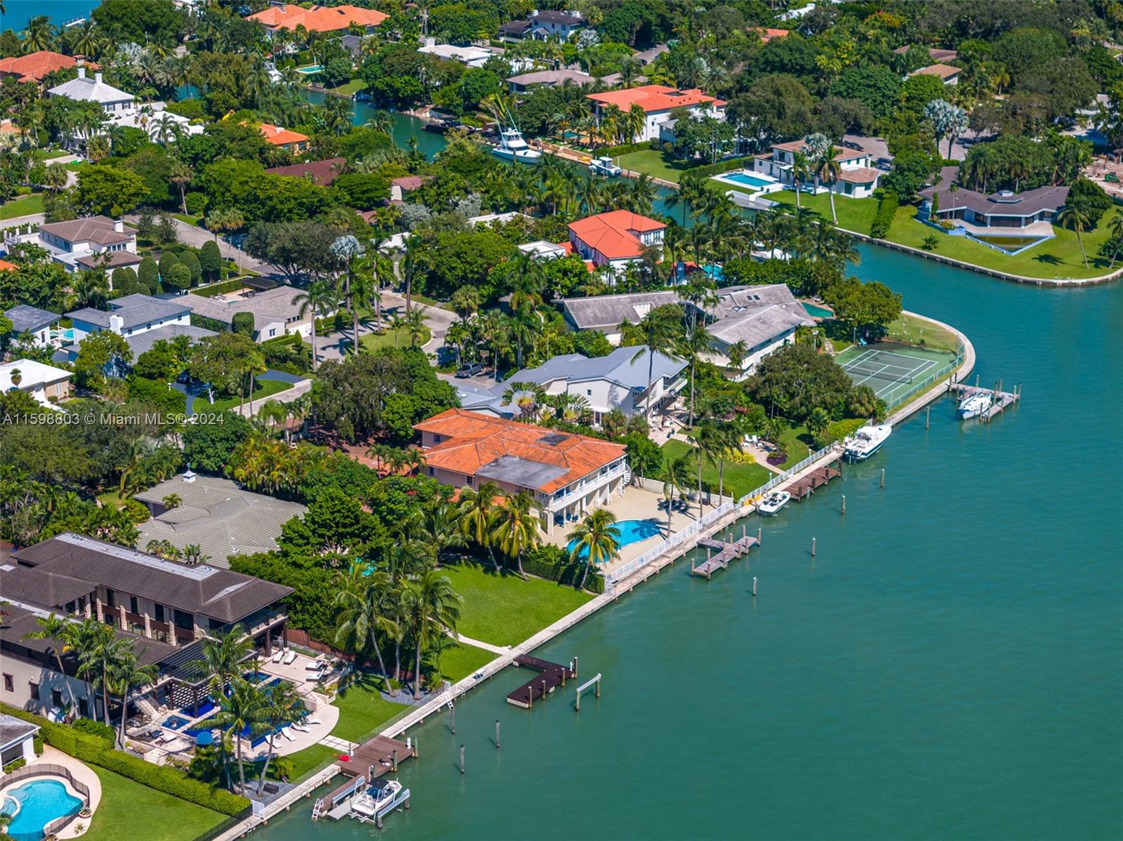 BAY POINT - Residential