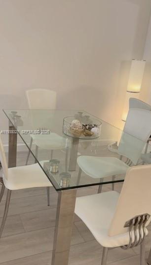 Roney Palace - Residential