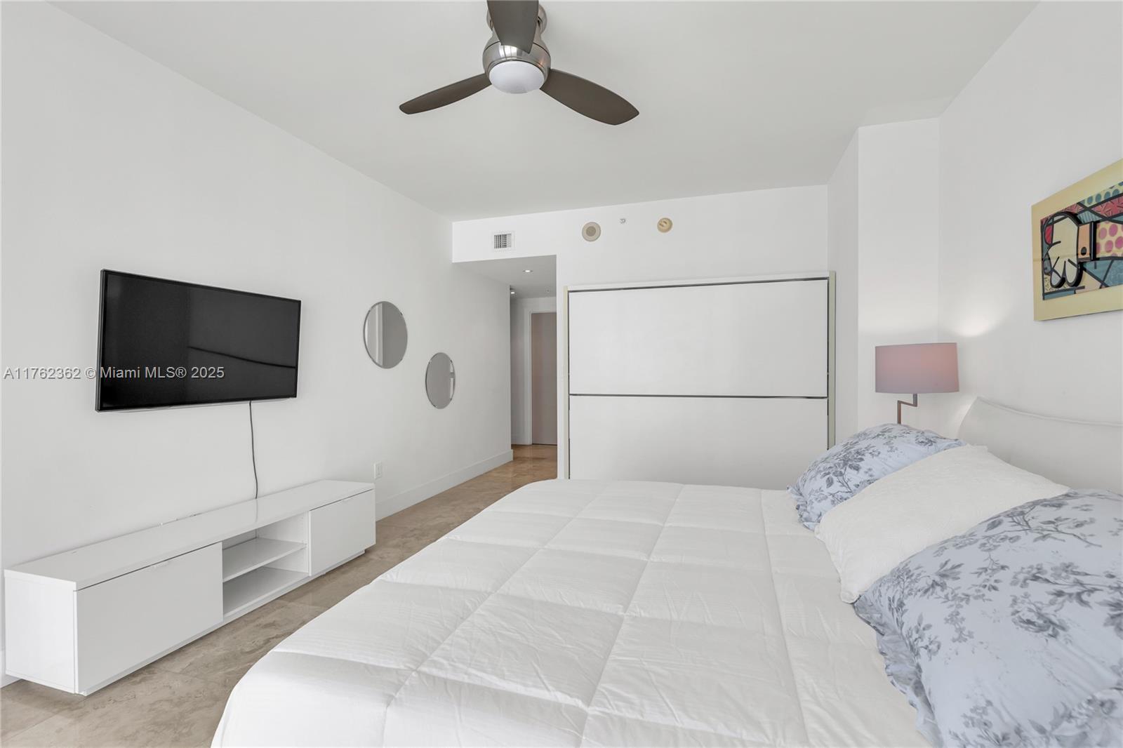 DIPLOMAT OCEANFRONT RESID - Residential
