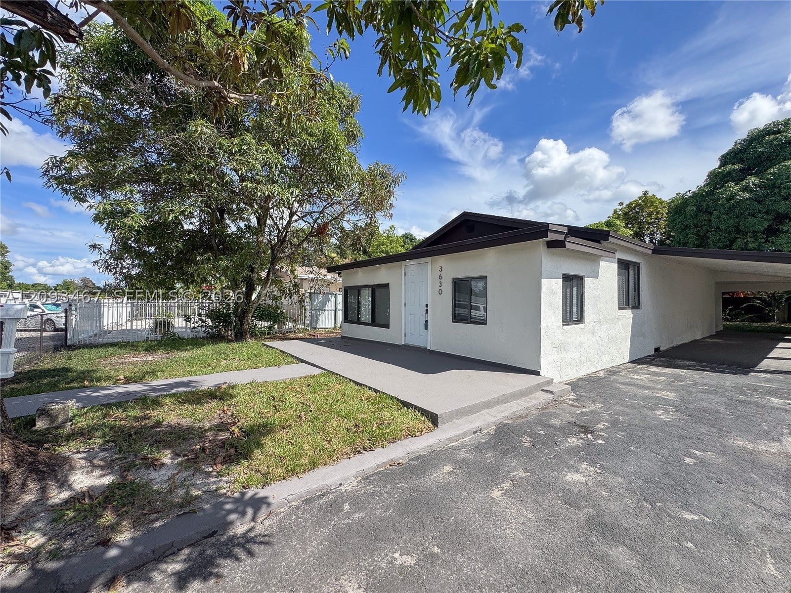 3630 NW 98th St