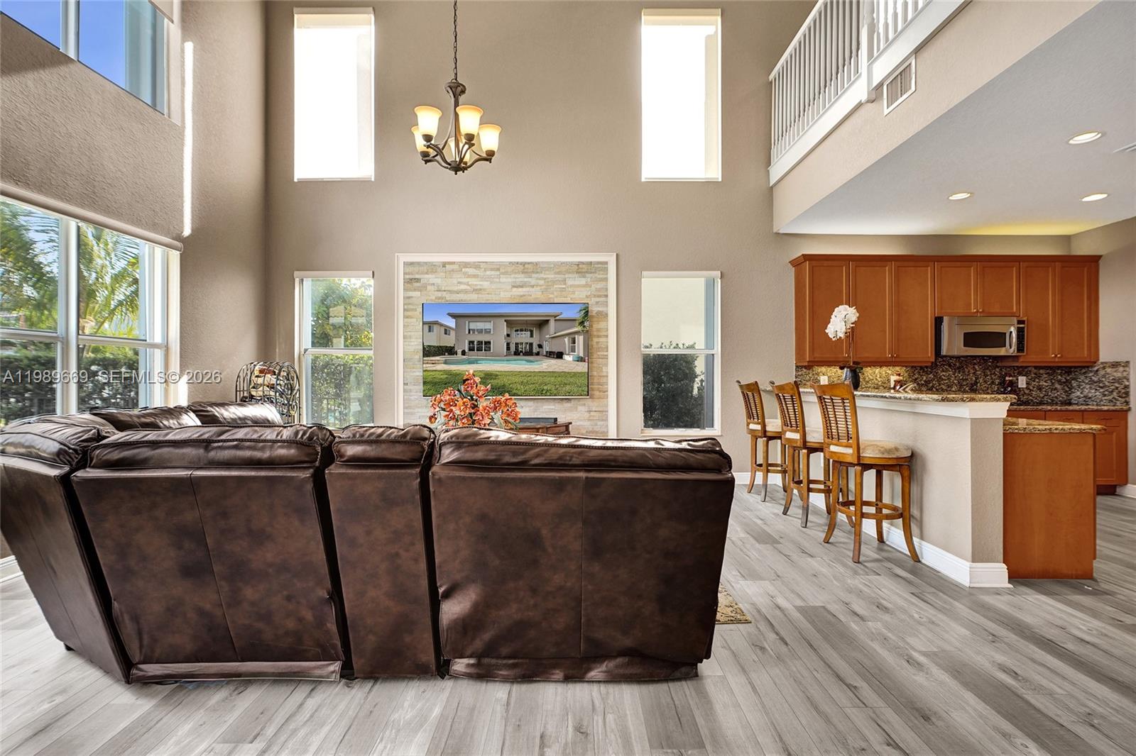 SUNSET FALLS PLAT 1 - Residential