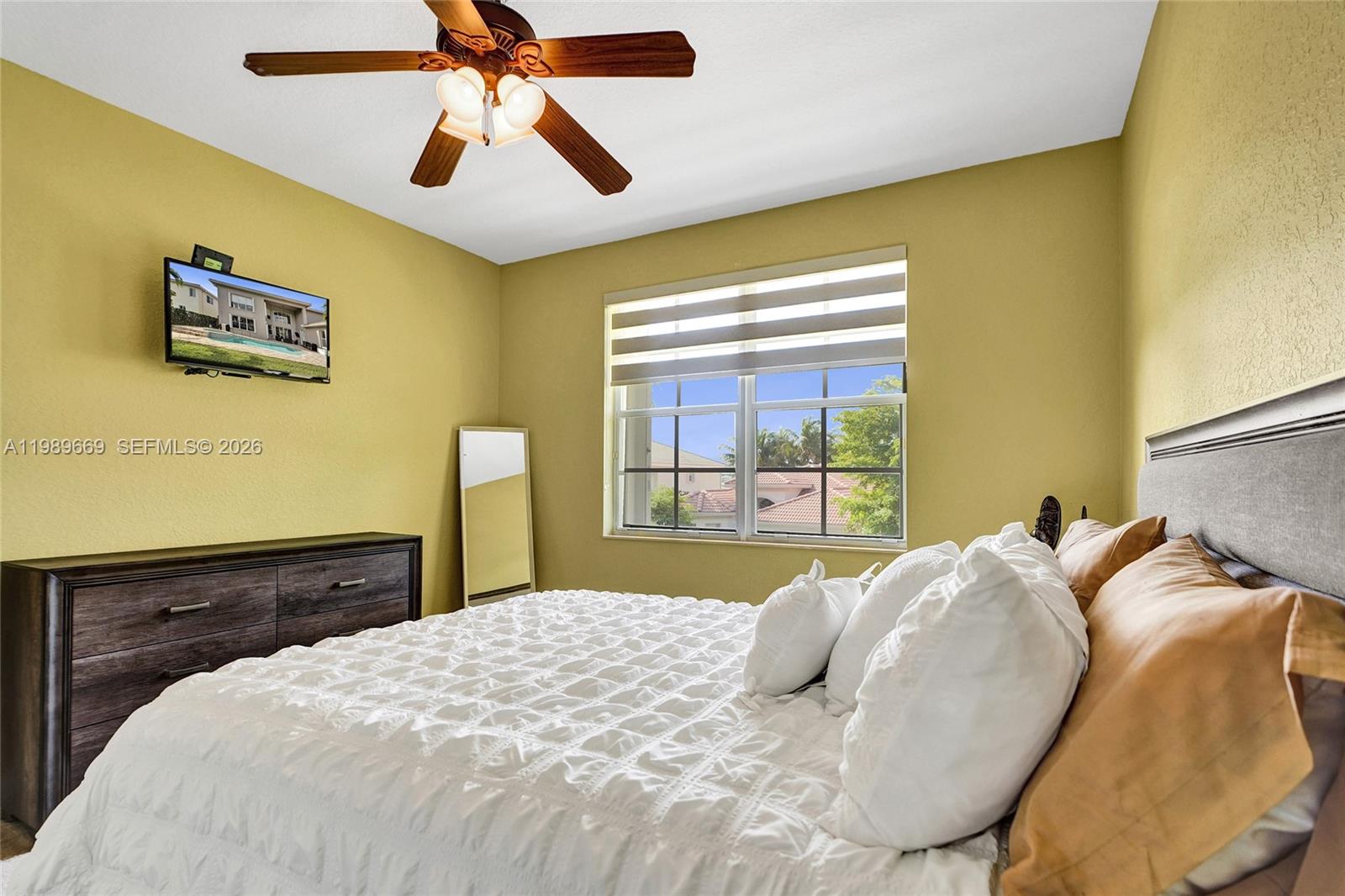 SUNSET FALLS PLAT 1 - Residential