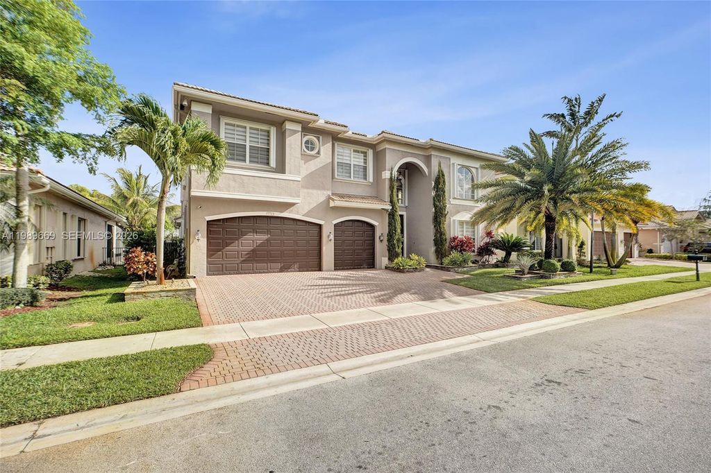 Photo of 17713 SW 47th St, Miramar, FL 33029 (MLS # A11989669)