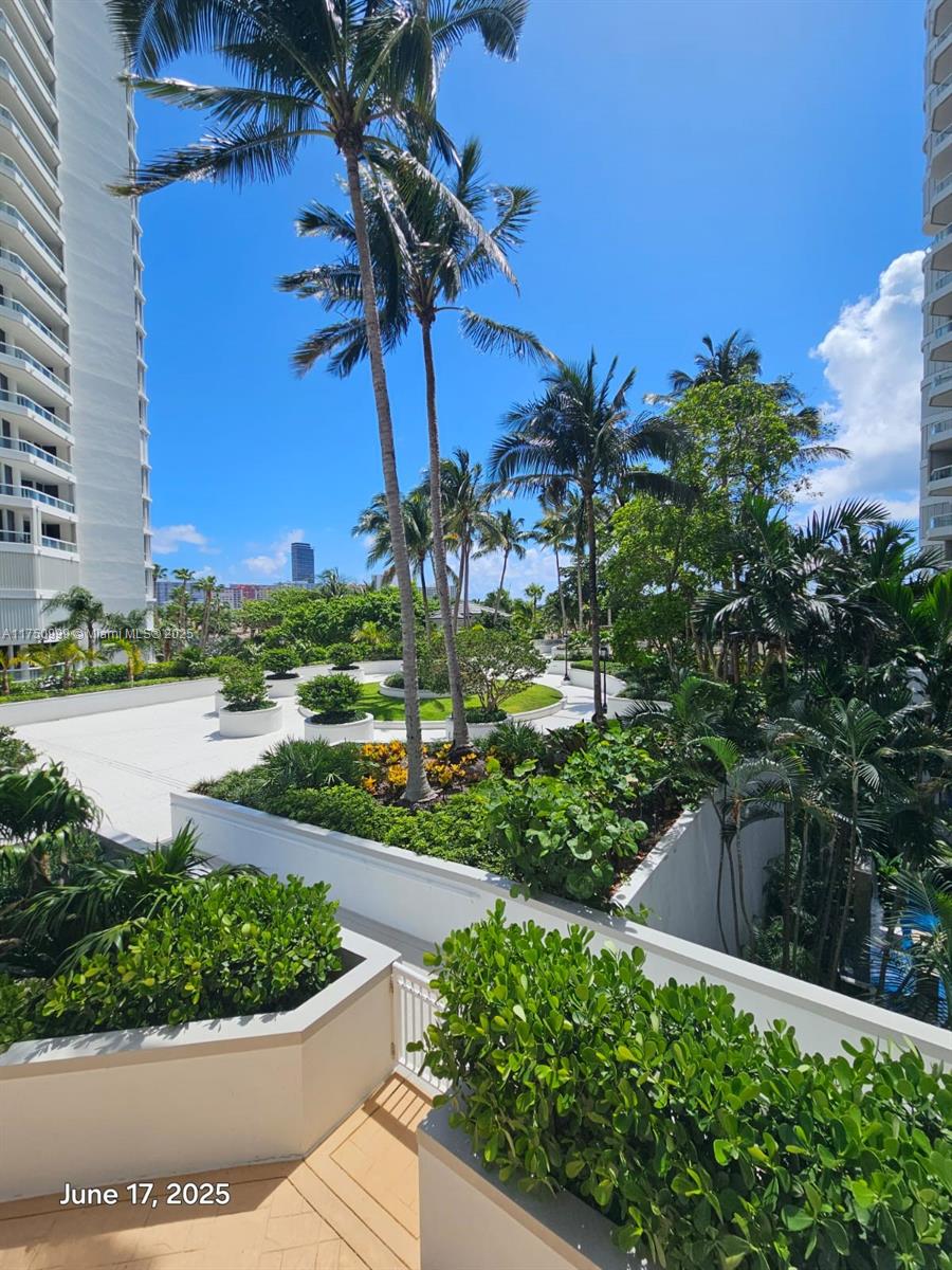 ATLANTIC III AT THE POINT - Residential