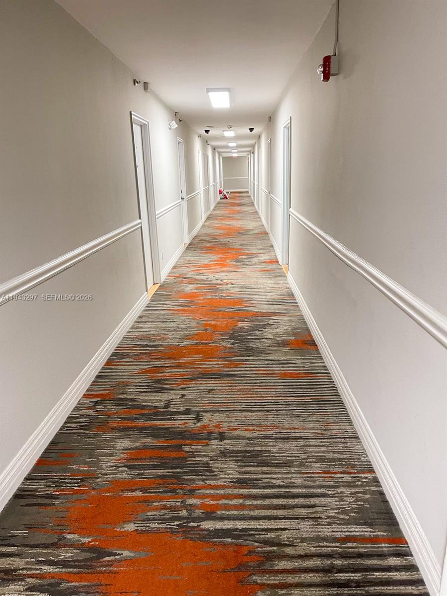 THE CASABLANCA CONDO - Residential