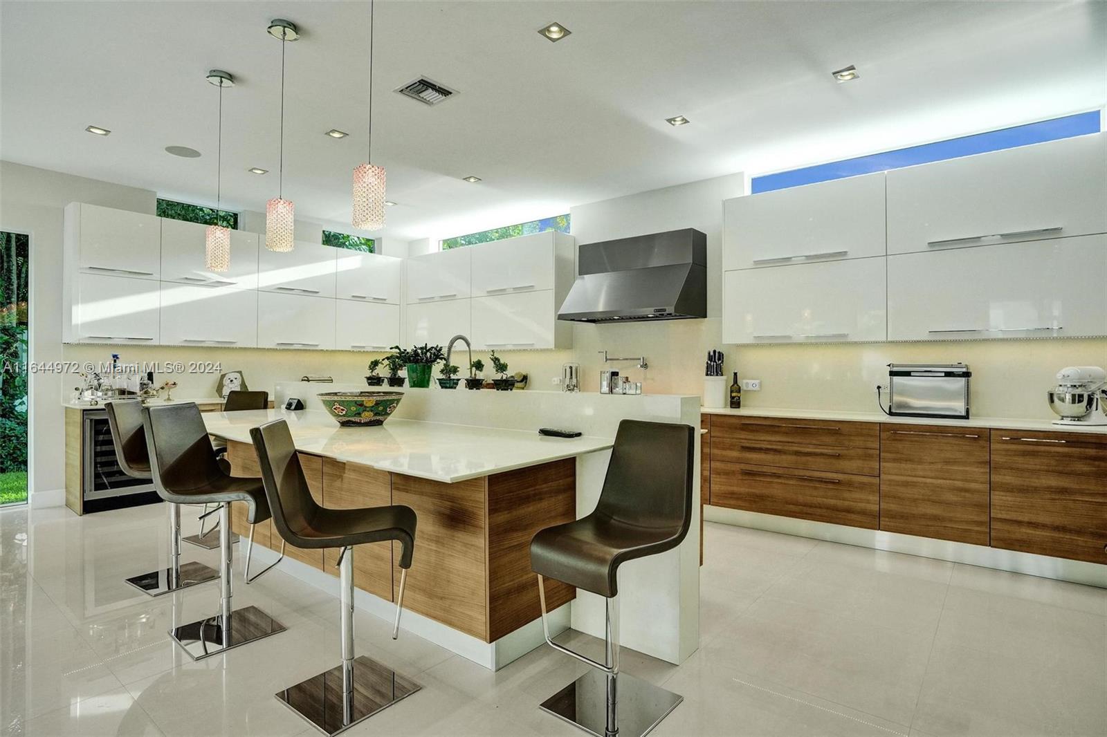 CORAL RIDGE COUNTRY CLUB - Residential