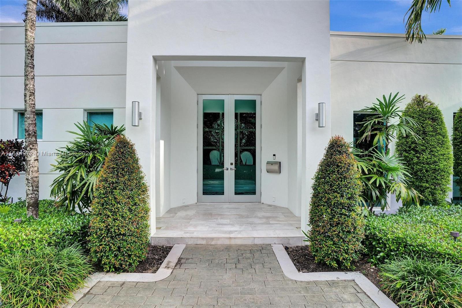 CORAL RIDGE COUNTRY CLUB - Residential