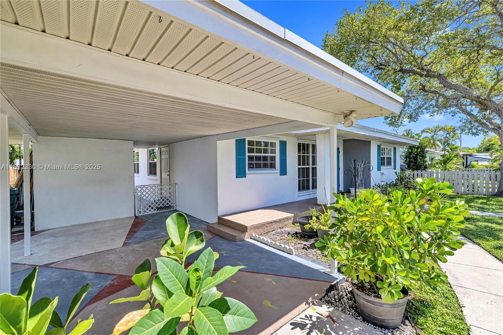 MODELO PARK - Residential Lease