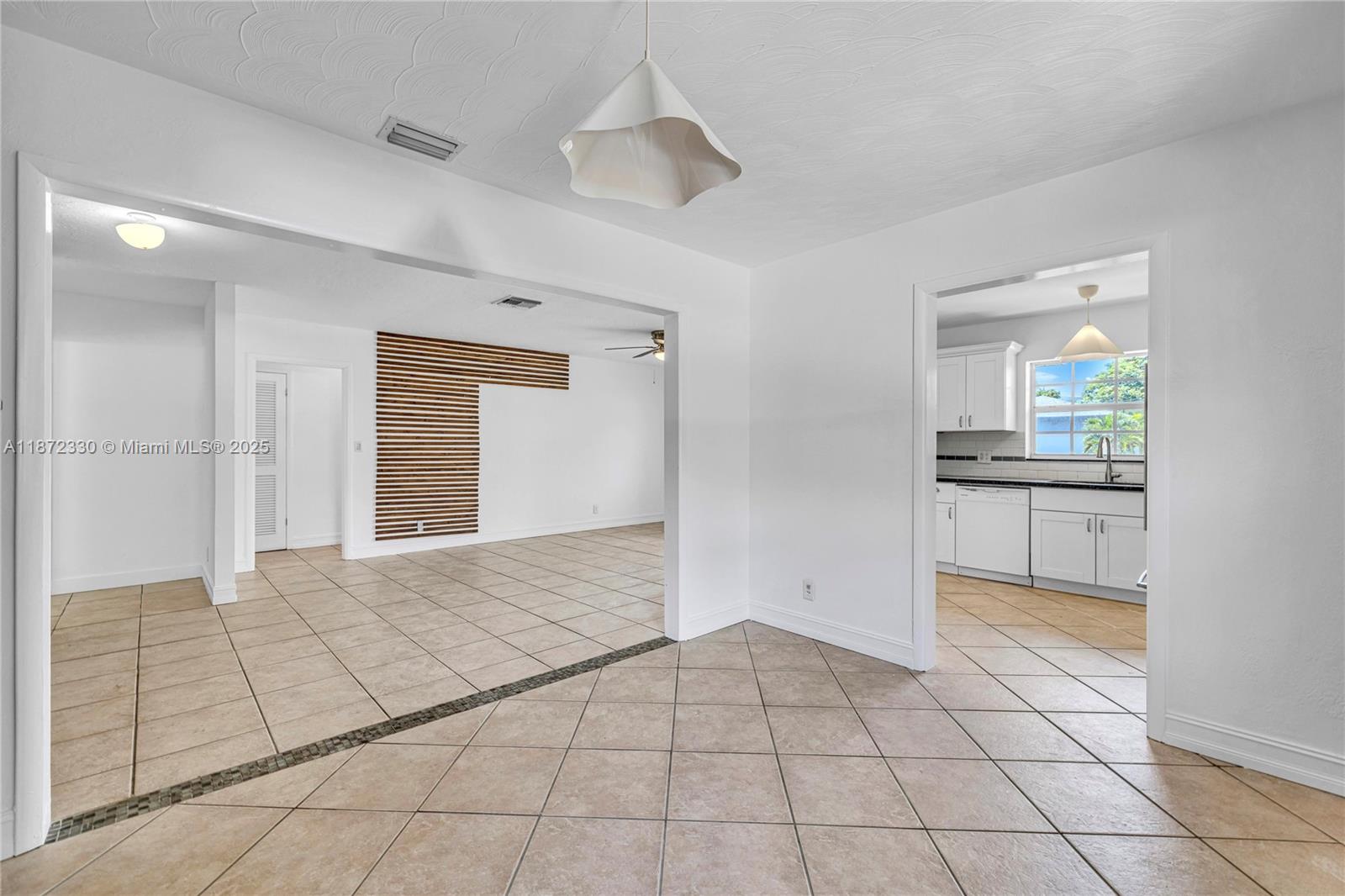 MODELO PARK - Residential Lease