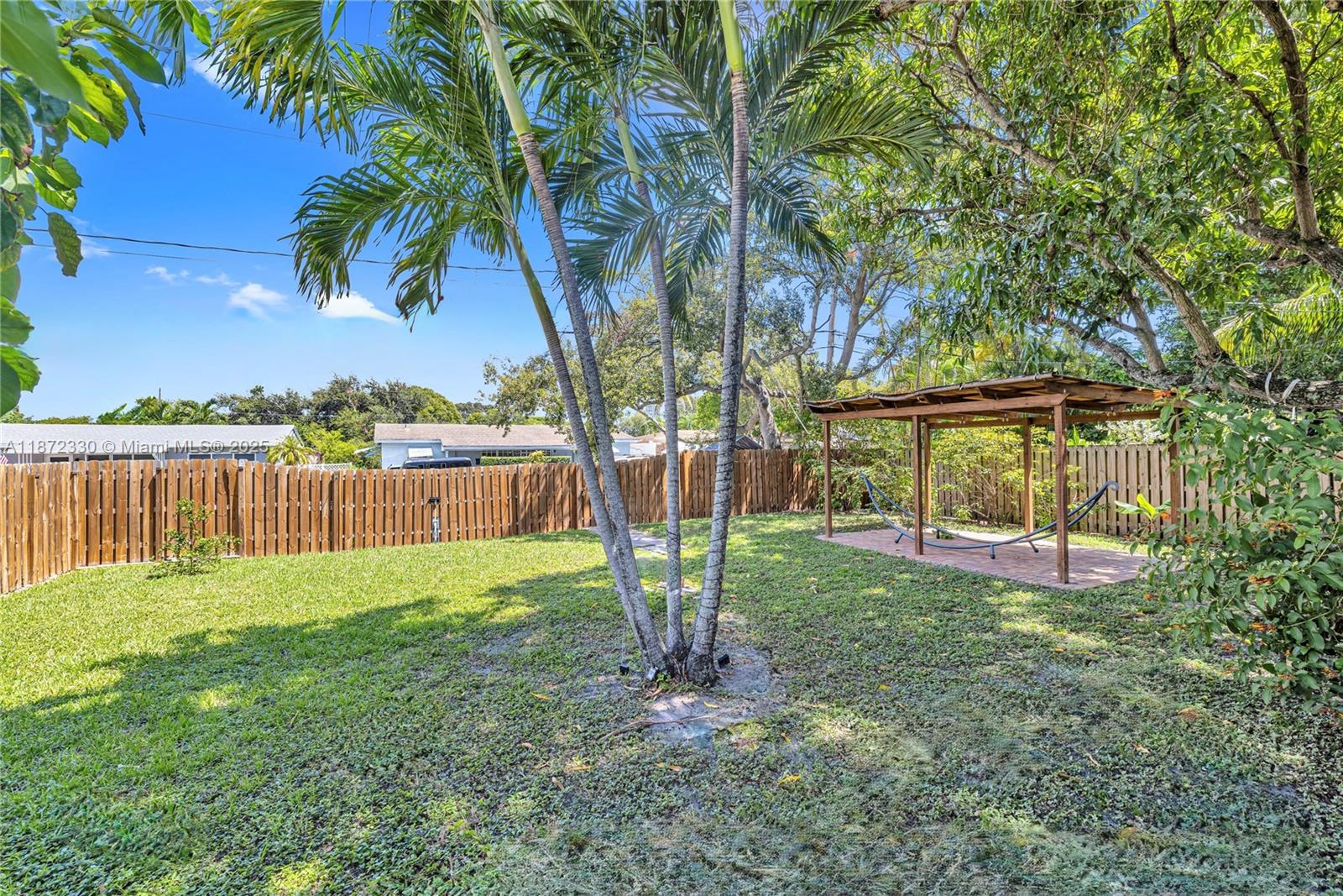 MODELO PARK - Residential Lease