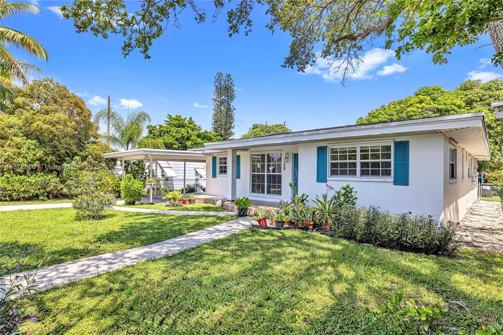 MODELO PARK - Residential Lease