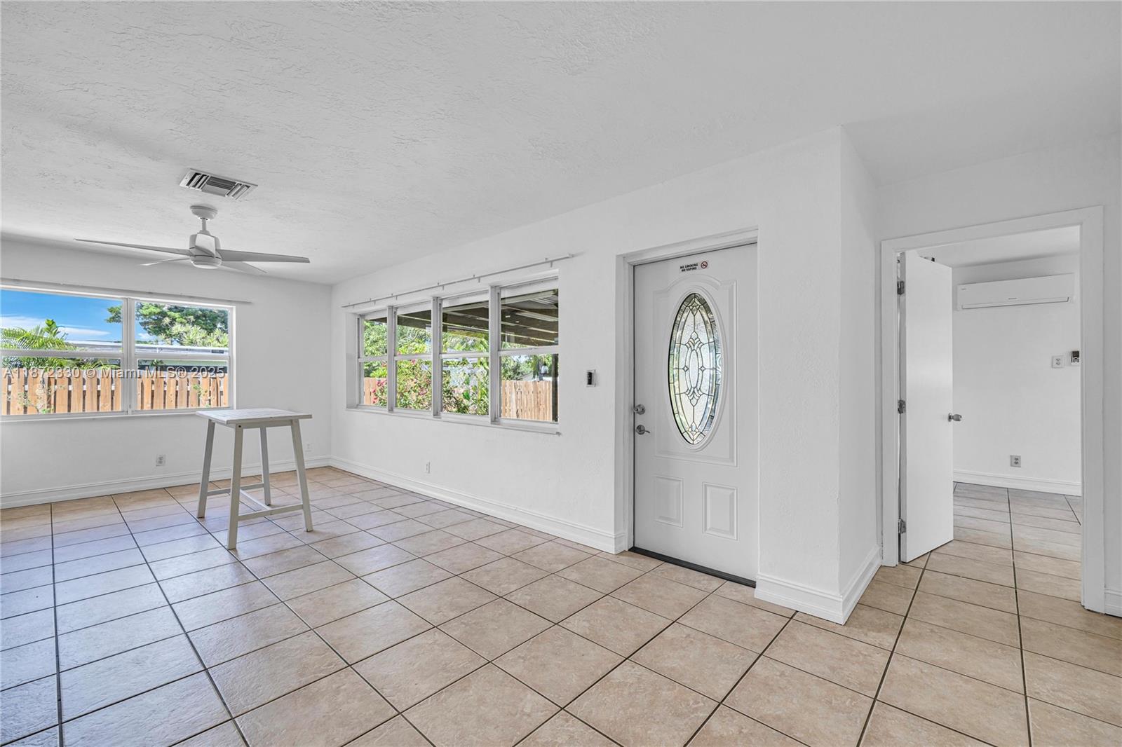 MODELO PARK - Residential Lease