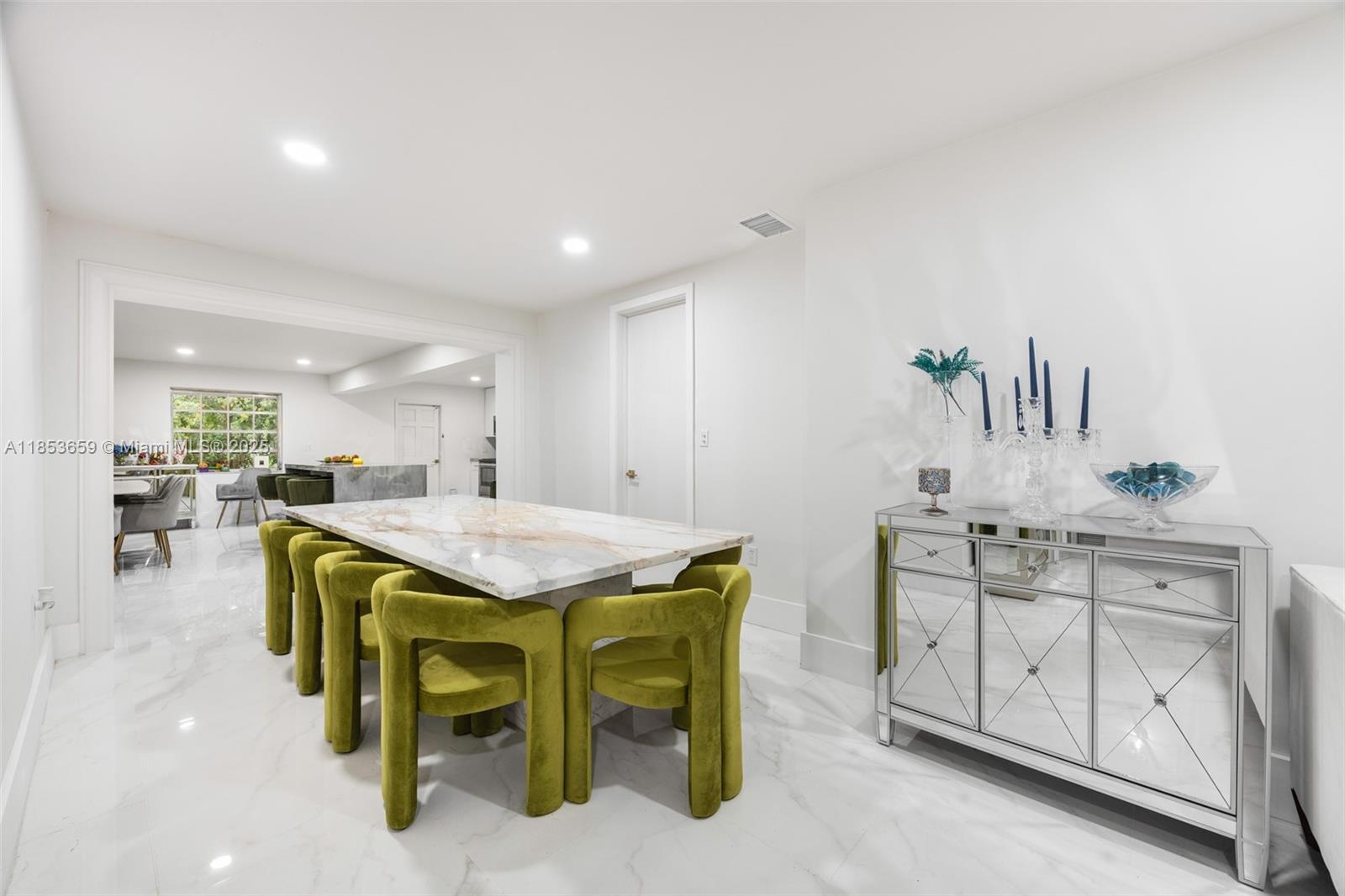528 Sevilla Ave