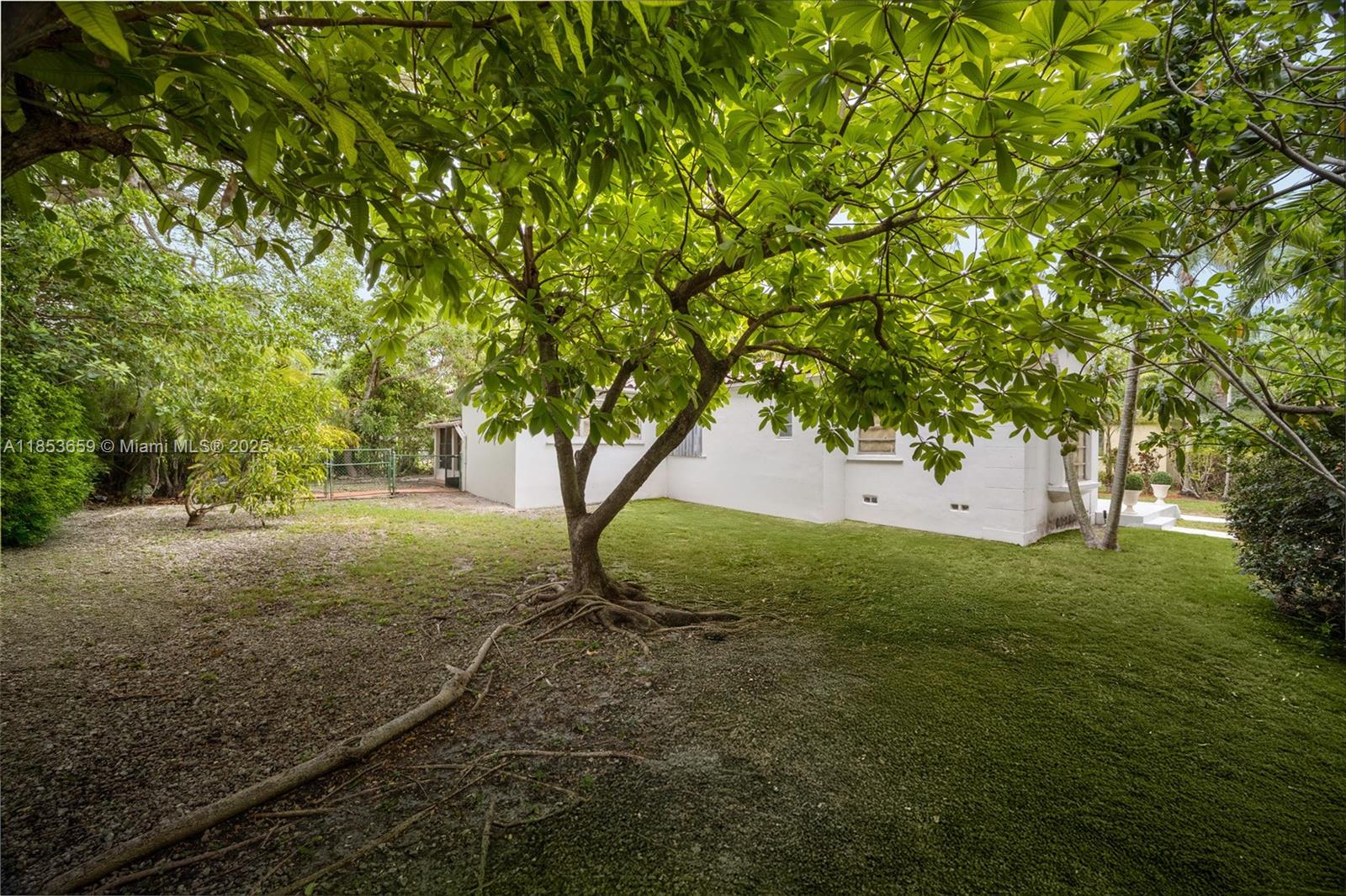 528 Sevilla Ave