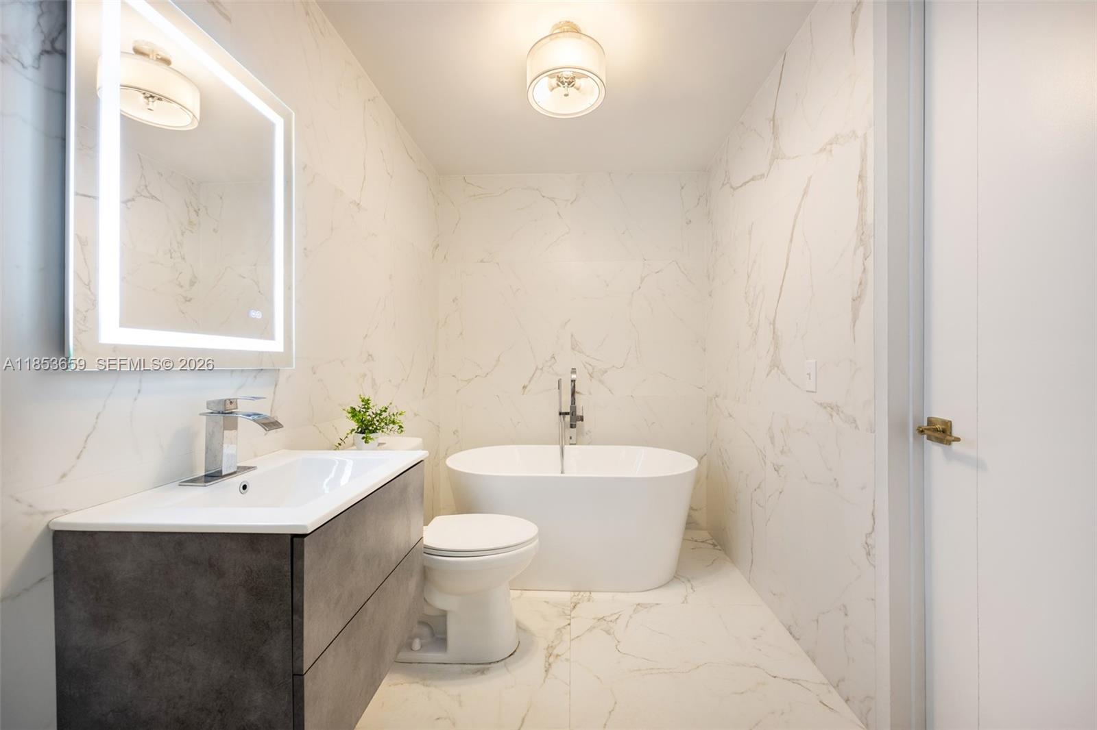 CORAL GABLES BILTMORE SEC - Residential