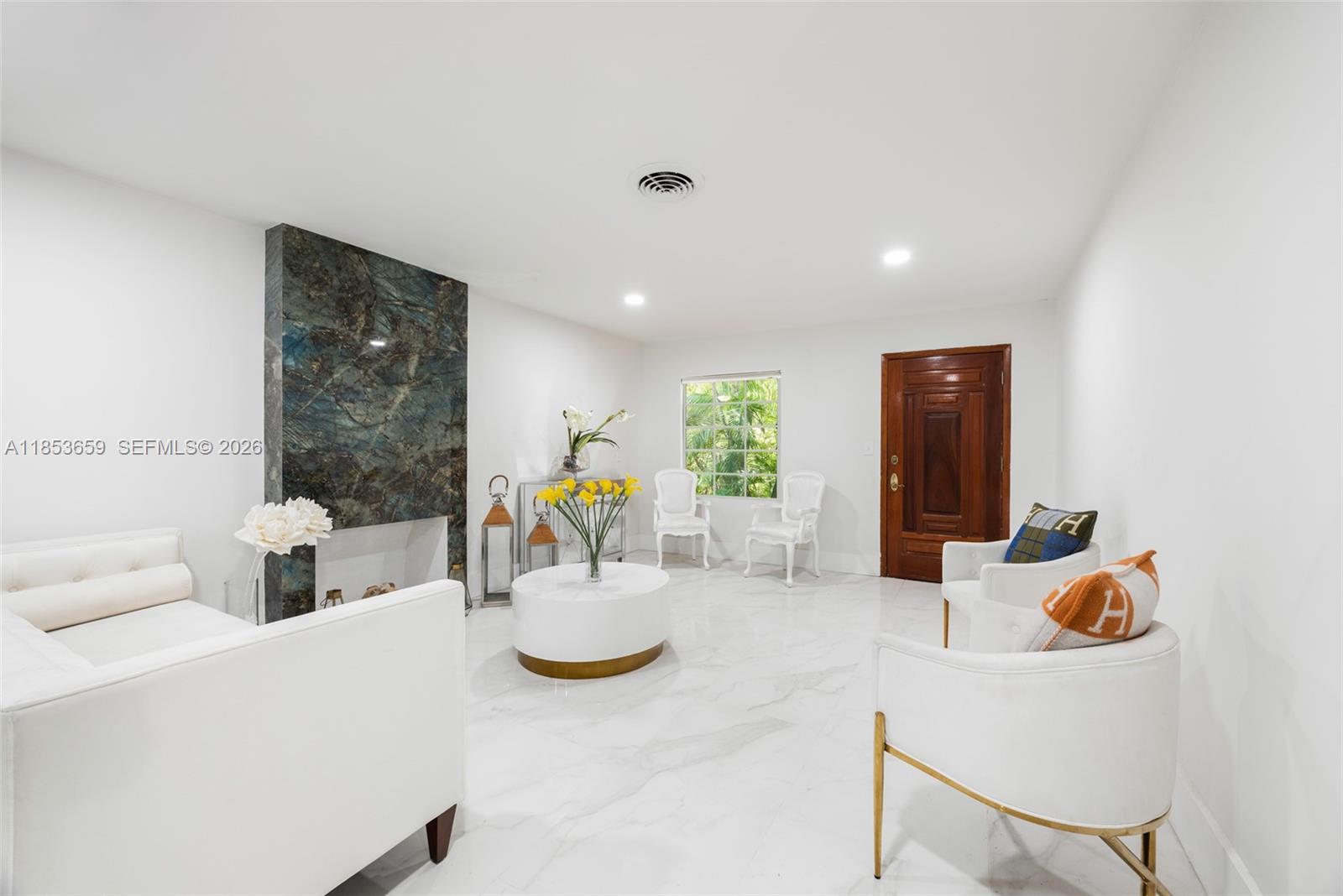 CORAL GABLES BILTMORE SEC - Residential