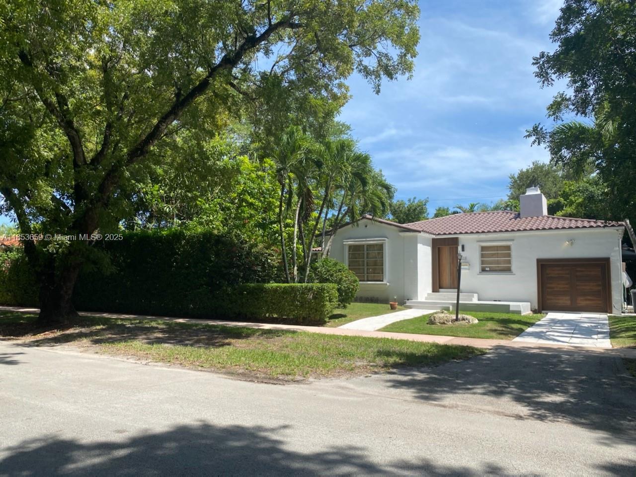 528 Sevilla Ave