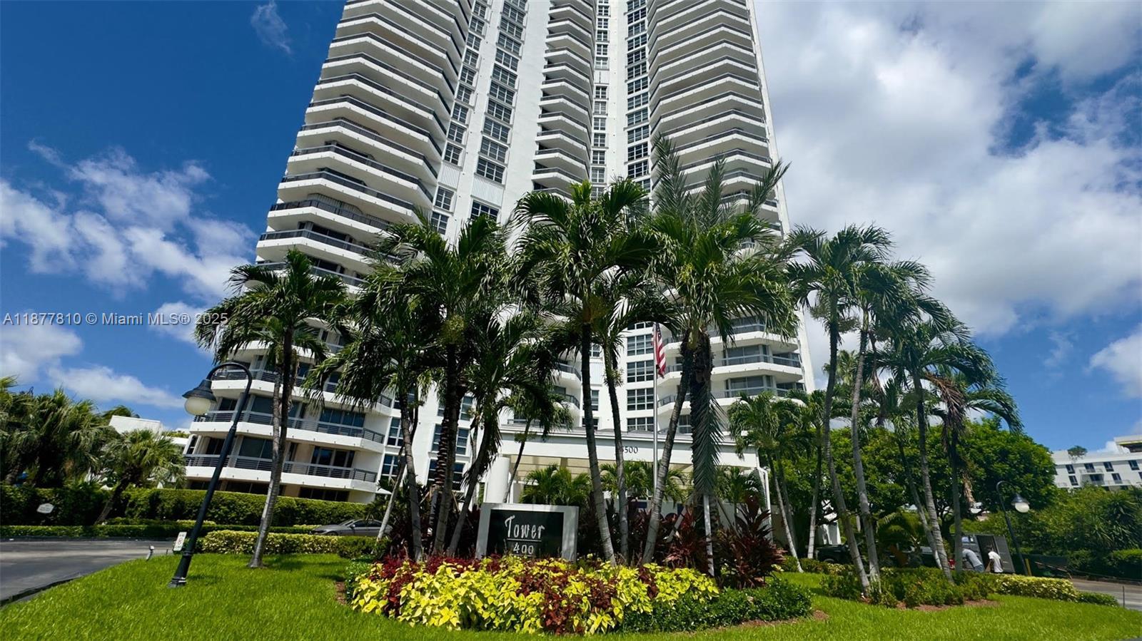 MYSTIC POINTE TOWER 400 C - Residential