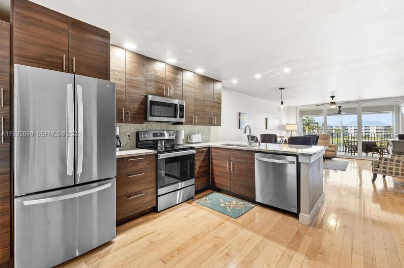 JUPITER BAY ONE THRU SIX - Residential