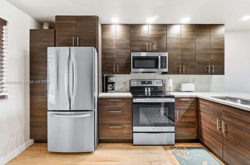 JUPITER BAY ONE THRU SIX - Residential