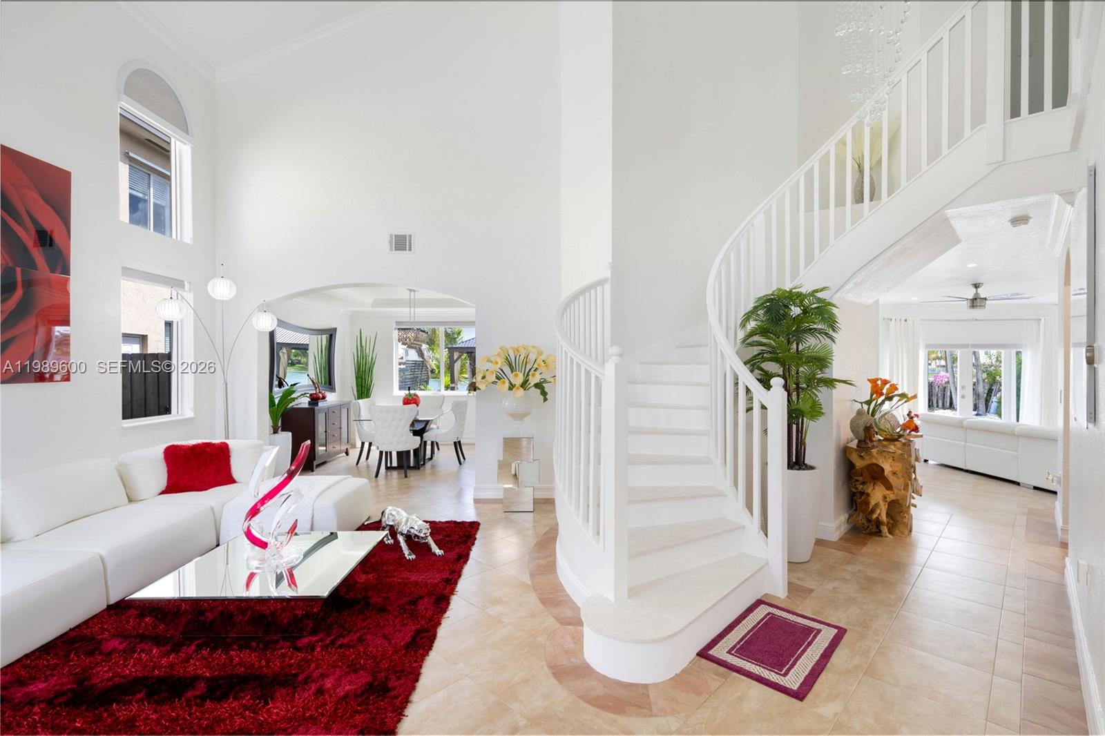 FLORIDIAN BAY ESTATES - Residential