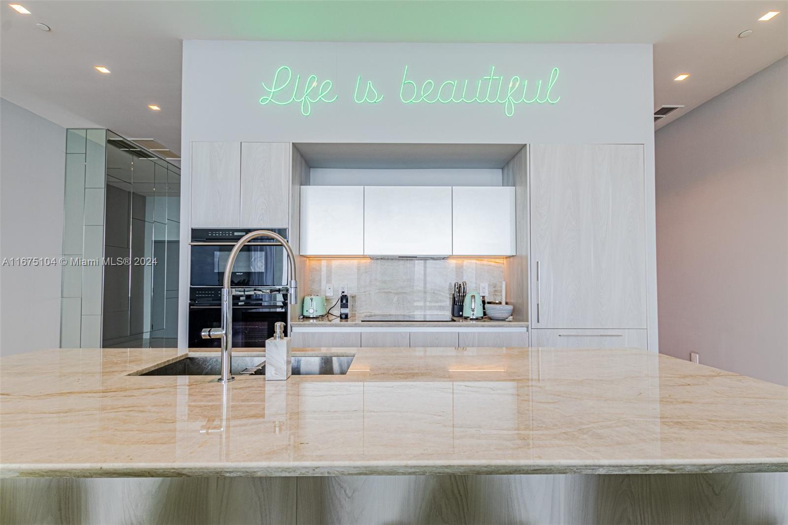 GRAN PARAISO CONDO - Residential