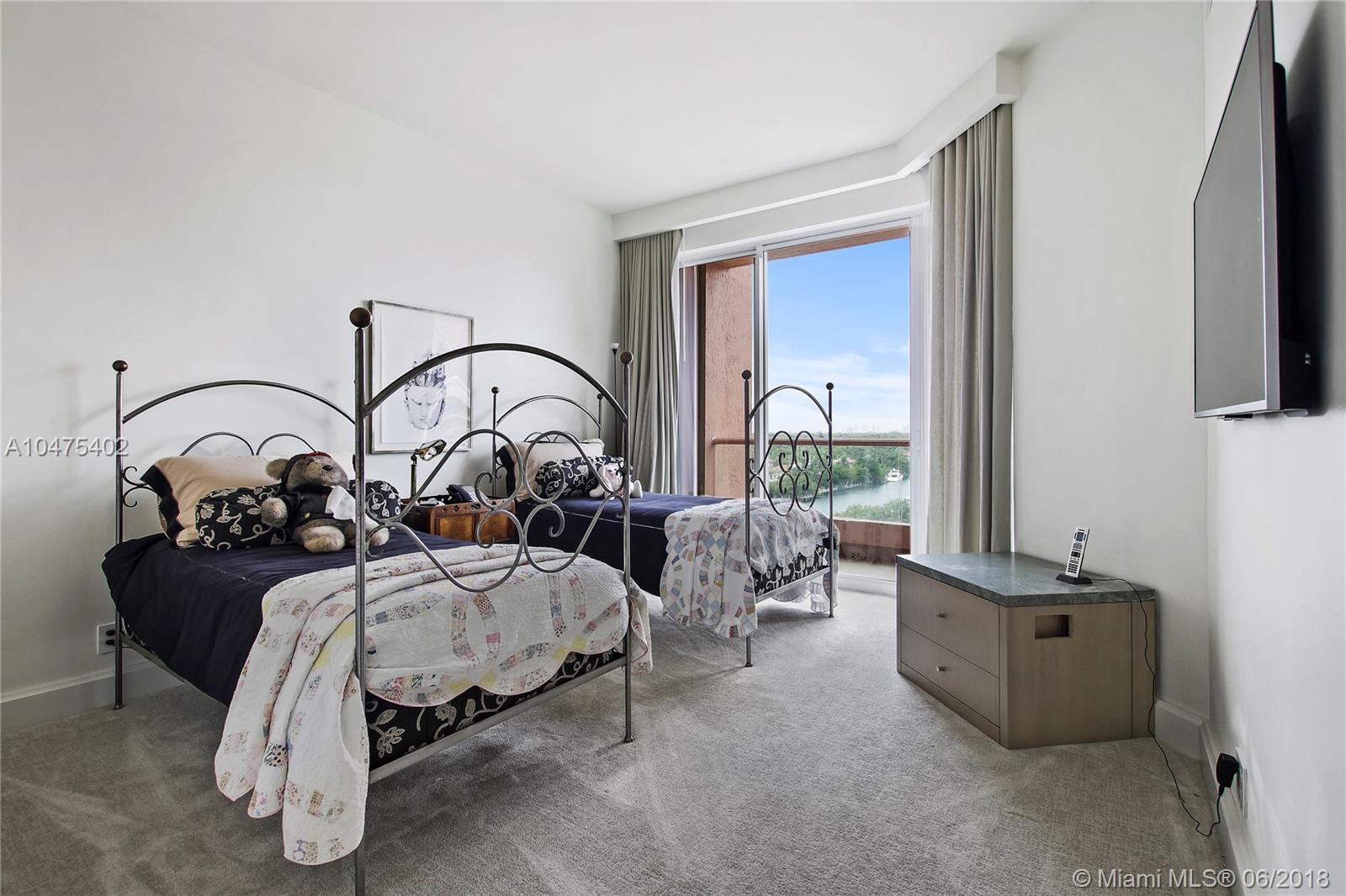 THE GABLES CONDO - Residential