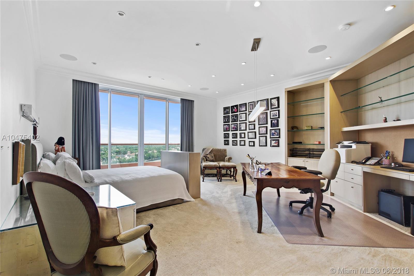 THE GABLES CONDO - Residential