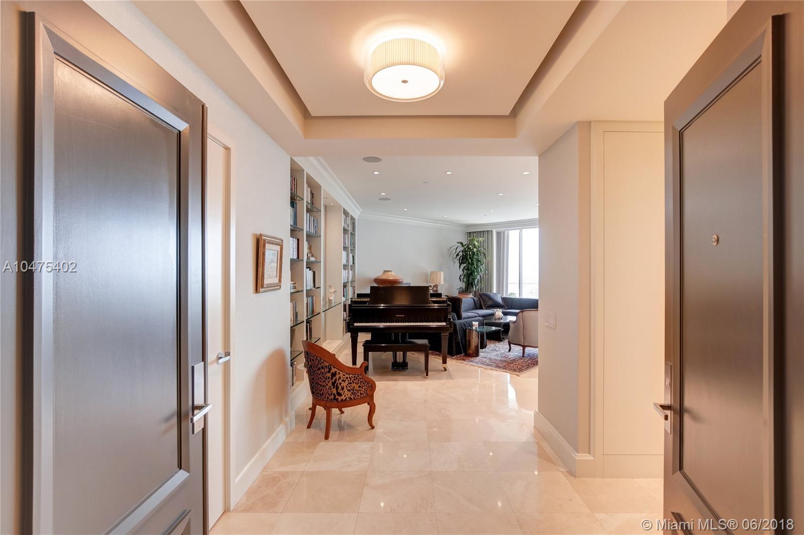 THE GABLES CONDO - Residential