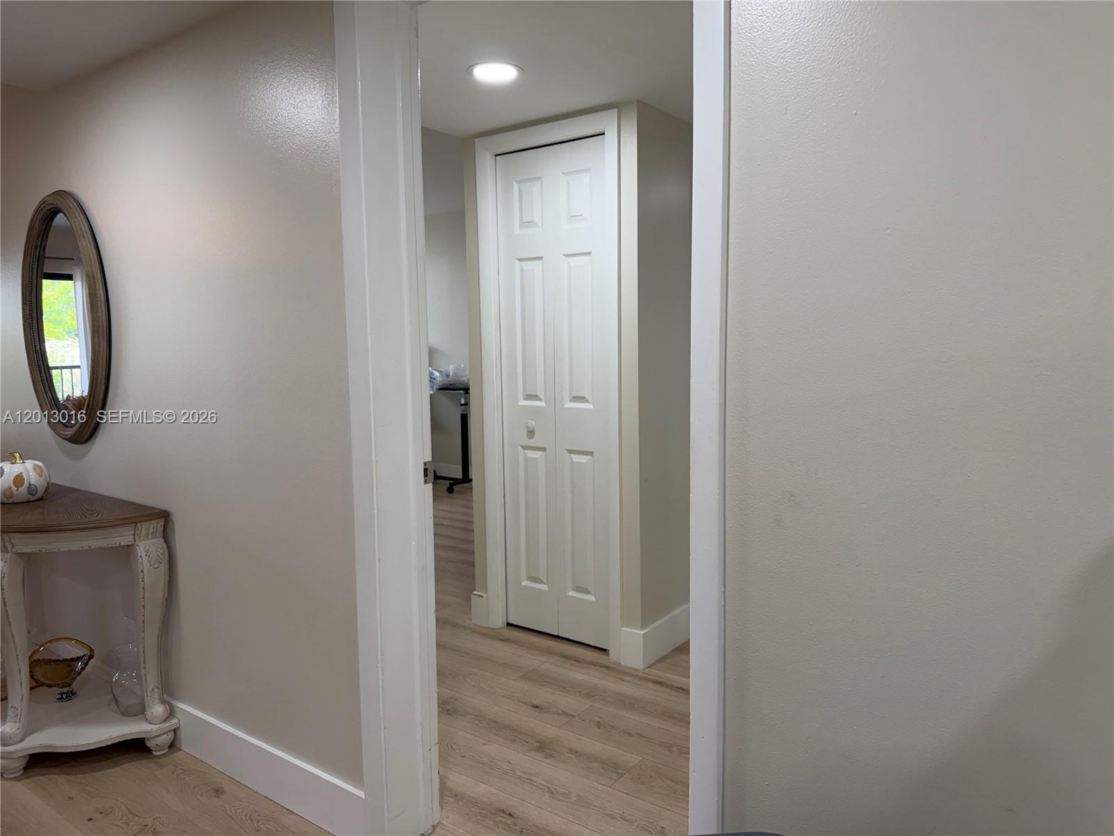 BLDG 130 OF COUNTRY CLUB - Residential Lease