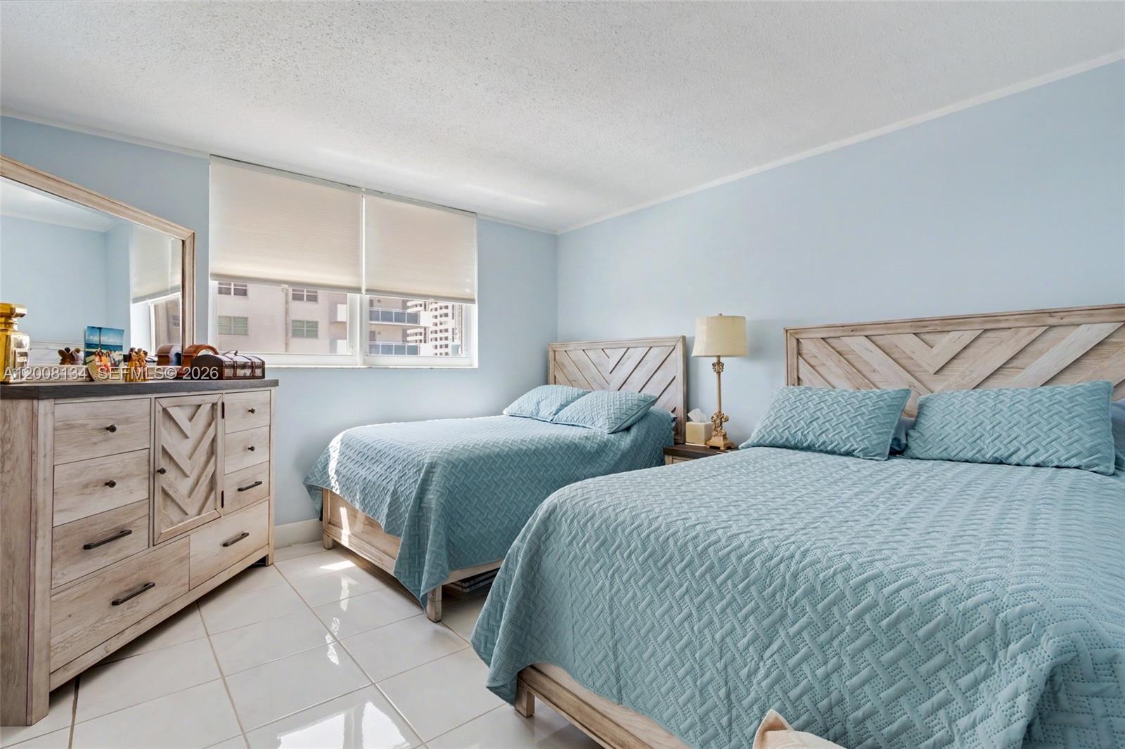 CAMBRIDGE TOWERS CONDO - Residential