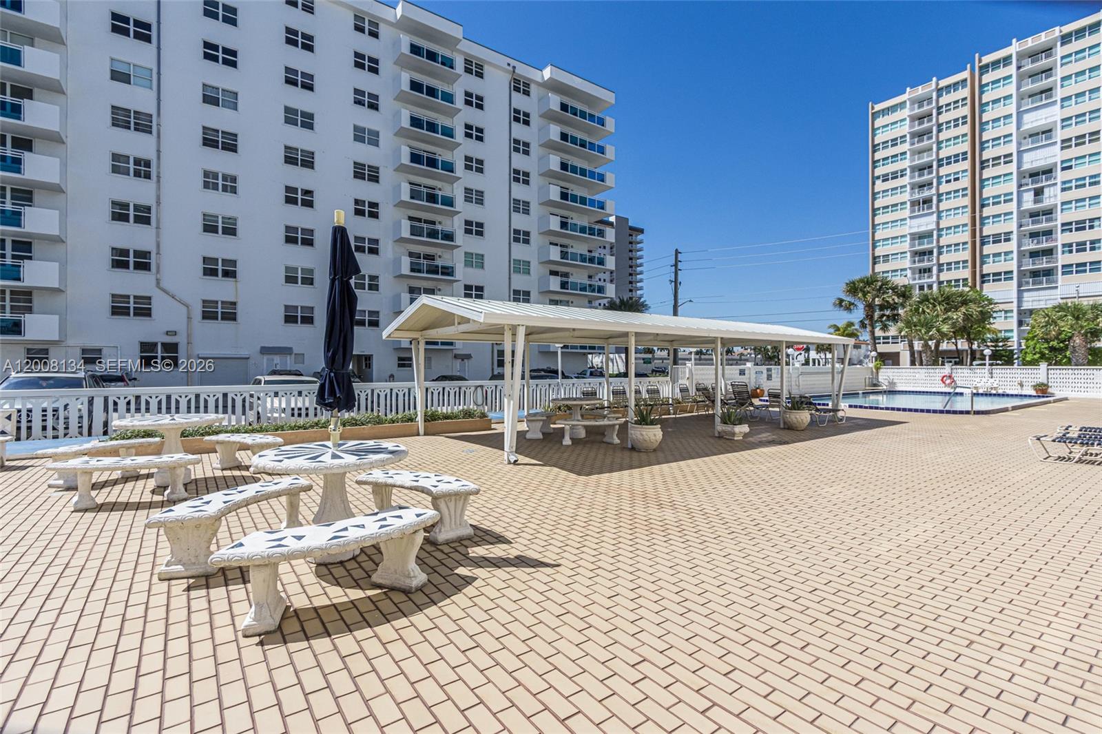 CAMBRIDGE TOWERS CONDO - Residential