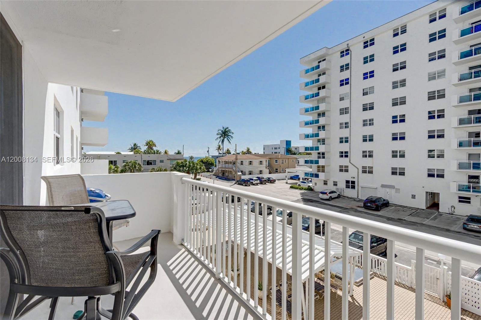 CAMBRIDGE TOWERS CONDO - Residential