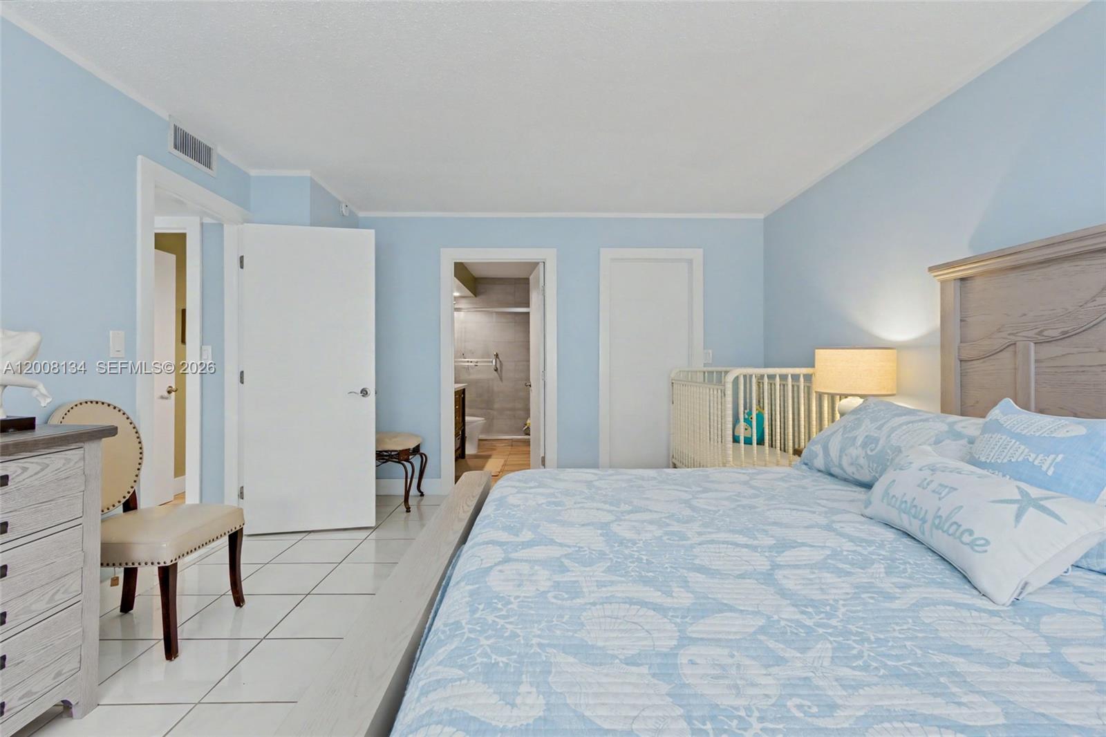 CAMBRIDGE TOWERS CONDO - Residential